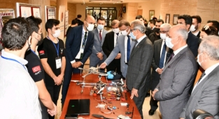 CB Savunma Sanayii Başkanı Prof. Dr. İsmail Demir MEÜ'de açılış dersi verdi