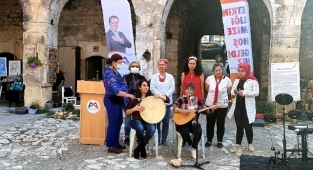 Tarihi Taşhan'da Cumhuriyet Coşkusu