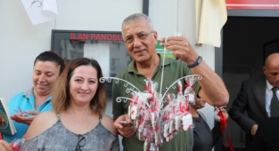 1 Ekmek Parasına Öğrenci Okutuyorlar