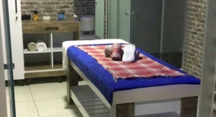 Masaj Salonuna Fuhuş Operasyonu