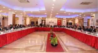 Merkez ilçe belediye başkanlarıyla buluştu