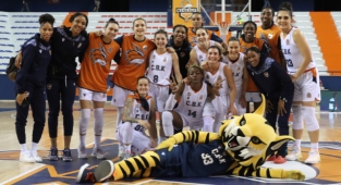 ÇBK Mersin Yenişehir Belediyesi: 83 - Antalya 07 Basketbol: 48