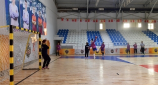 Kadın Hentbol Takımı Lig'de lider
