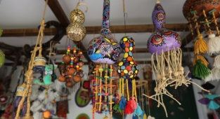 Sanat Çarşısında 'Sevgililer Günü'ne özel üretim