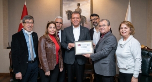 Seçer'e Teşekkür Belgesi