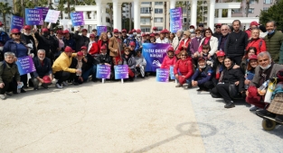 'Aktif ve Başarılı Yaş Alma' yürüyüşü