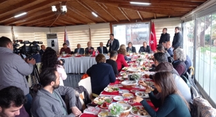 Emniyet Müdürü Aslan, gazetecilerle buluştu