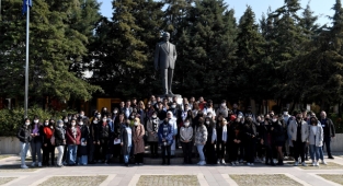 Kurs Merkezi öğrencileri kampüs havası soludu
