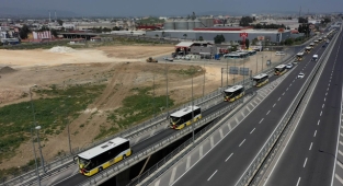 Büyükşehir otobüs filosunu yeniliyor