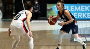 ÇBK Mersin Yenişehir Belediyesi, Beşiktaş HDI Sigorta'yı sahasında yendi.