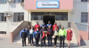 Yusuf Bayık Ortaokulu'na Mersin Polisinden ziyaret