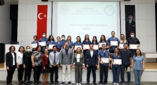 Evde Sağlık Ekibine'Kronik yara ve diyabetik ayak bakım' eğitimi