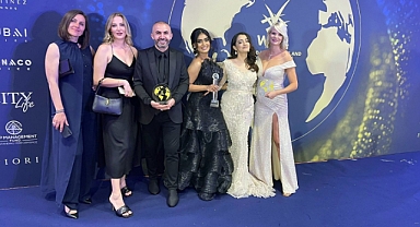 Hayırsever iş insanı Hakkı Akdeniz'e Cannes'da