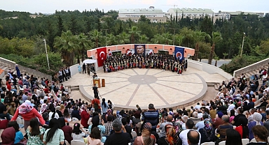 Hemşirelik Fakültesi ilk mezunlarını verdi
