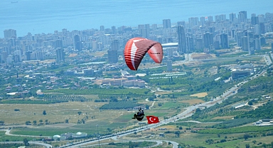 Mersin'de 19 Mayıs etkinlikleri nefes kesti