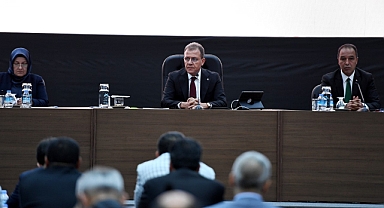 SEÇER: “Biz yönetilmeyen bir belediyeyi yönetilen bir belediye durumuna getirdik