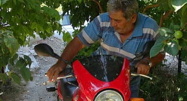 Anahtarı unuttu motosikleti çaldırttı