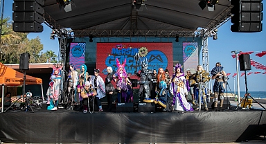 Mersin Gençlik Festivali’ne gençlerden tam not