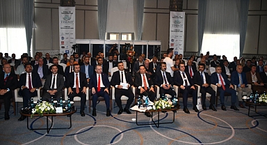 Türkiye-Irak iş dünyası Mersin'de buluştu