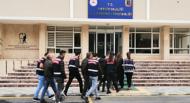 Mersin'de Jandarma; DEAŞ terör örgütüne finans sağlayan 20 şüpheliyi gözaltına aldı
