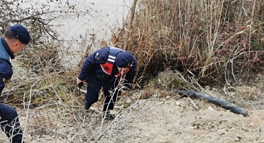 Göksu nehrini kirlettiği tespit edilen 2 prina işletmesine 3 milyon 73 bin lira idari para cezası verildi