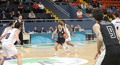 MSK rakip dinlemiyor: 82-95
