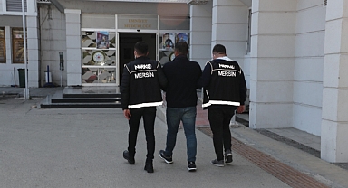 Polis Mersin'de 97 kilo kokain şüphelileri gözaltına aldı