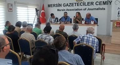 ''Afet Döneminde Gazetecilik ve Basın Konferansı