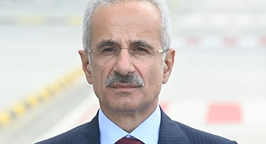 Bakan Uraloğlu: Denizlere hâkim olan cihana hâkim olur