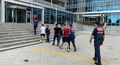 Jandarma hırsızlara geçit vermiyor