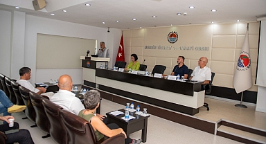 İlan ve reklam vergilerindeki sorunlar ele alındı