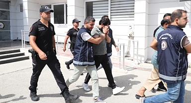 Mersin'de göçmen kaçakçılığı organizarörlerine operasyon 