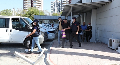 Mersin'de terör operasyonunda gözaltına alınanlardan 3