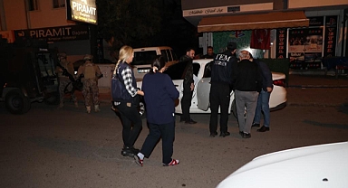 Mersin’de terör örgütlerine şafak operasyonu