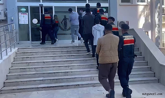 Bozyazı'da fuhuş operasyonu