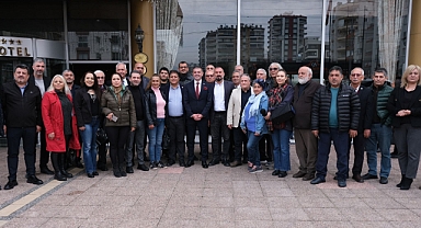 CHP Mezitli Belediye Başkan adayı Tuncer basınla buluştu