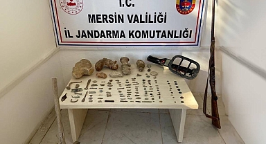 Defineci Jandarmaya takıldı