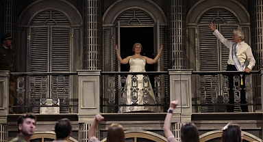 Mersin DOB’nden “Evita” prömiyeri