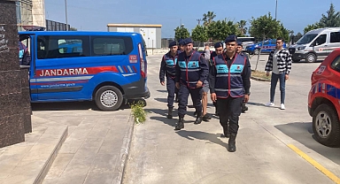 Erdemli'de yakılarak öldürülenlerle ilgili 1 şüpheli yakalandı