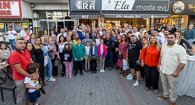 Seçer, Mersin'deki Hataylı depremzedelerin 