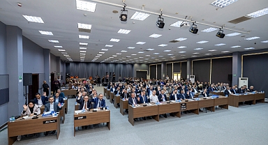 Başkan Seçer, “Konserlerimiz de festivallerimiz de devam edecek.