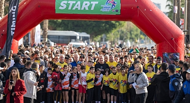 6. Uluslararası Mersin Maratonu’nda Türkiye rekoru kırıldı