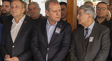 Fikri Sağlar'ın annesi toprağa verildi