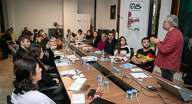 Mersin Sinema Ofisi'nde öğrencilere atölye