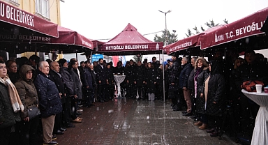 Beyoğlu'nda ‘Espressolab Sahipsiz Hayvan Bakımevi’ açıldı