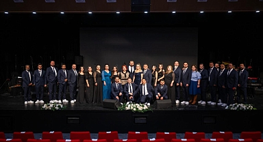 'En Baba Şarkılar' Konseri