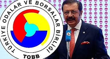 TOBB Başkanı Hisarcıklıoğlu, Dünya Odalar Federasyonu Başkanlığına yeniden seçildi.