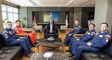 Türk Yıldızları Ekibi’nden Başkan Seçer’e ziyaret