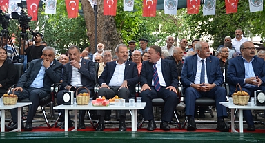 Karacaoğlan, Kayısı Kültür ve Sanat Festivali başladı