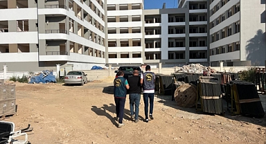 Jandarma kesinleşmiş hapis cezası olan 2 kişiyi yakaladı